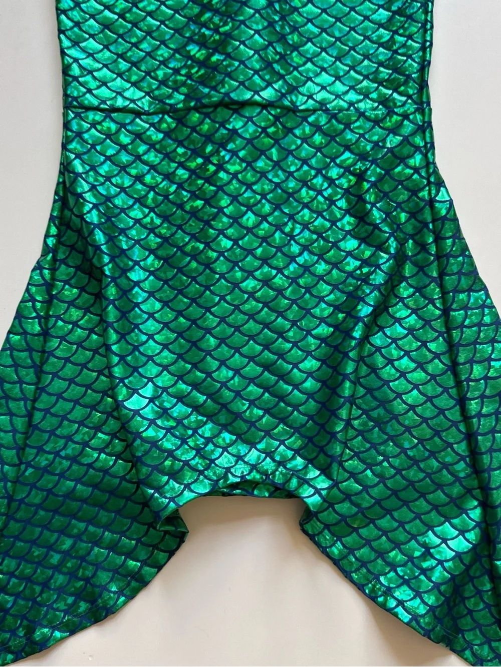 Shade Critters Girl’s Green Metallic Mermaid Tail Skirt - YLG (10-12)